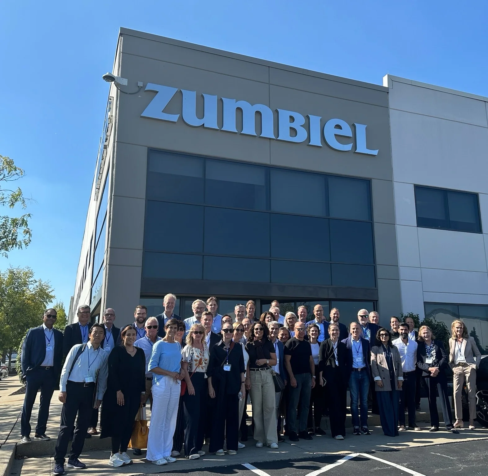 Group picture in front of Zumbiel Building